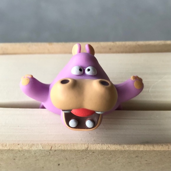 Hippo Ouch! Bookmark ~ Brand New! - Picture 2 of 11